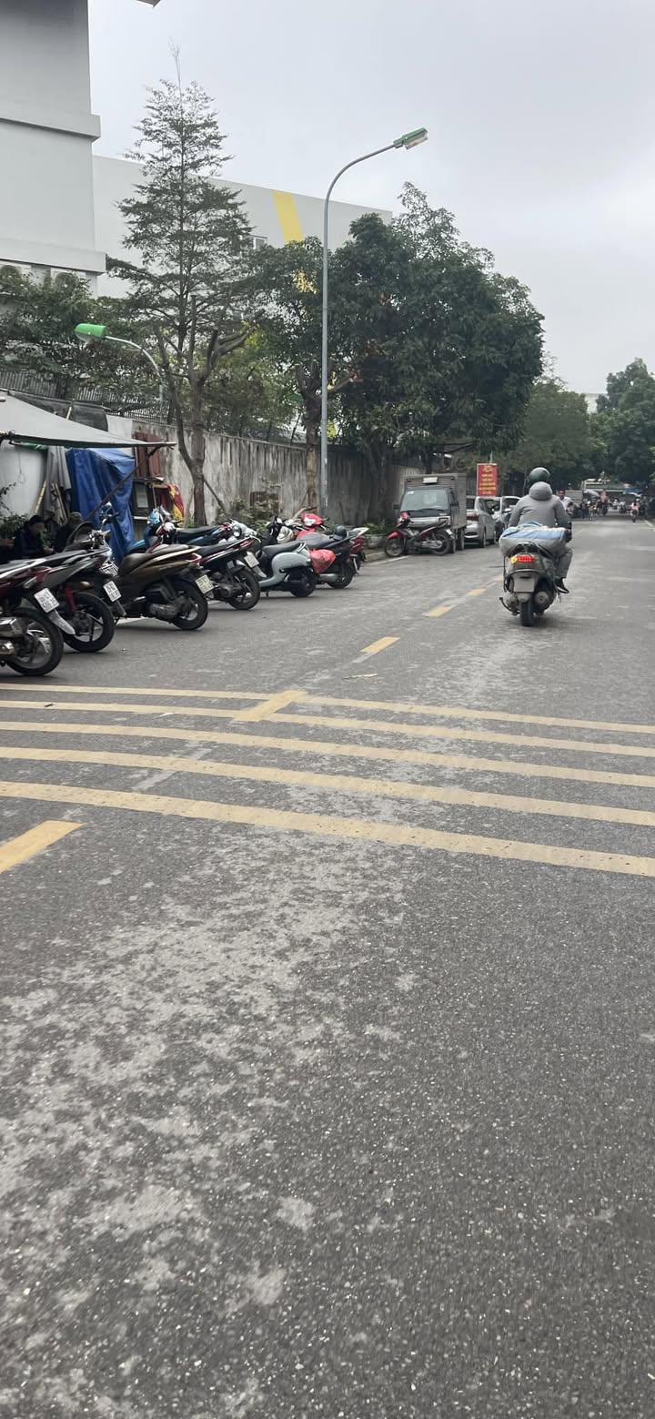 Đất Gia Thụy Long Biên 108m² giá 11.5 tỷ - Mảnh đất vàng ô tô vào tận nơi!