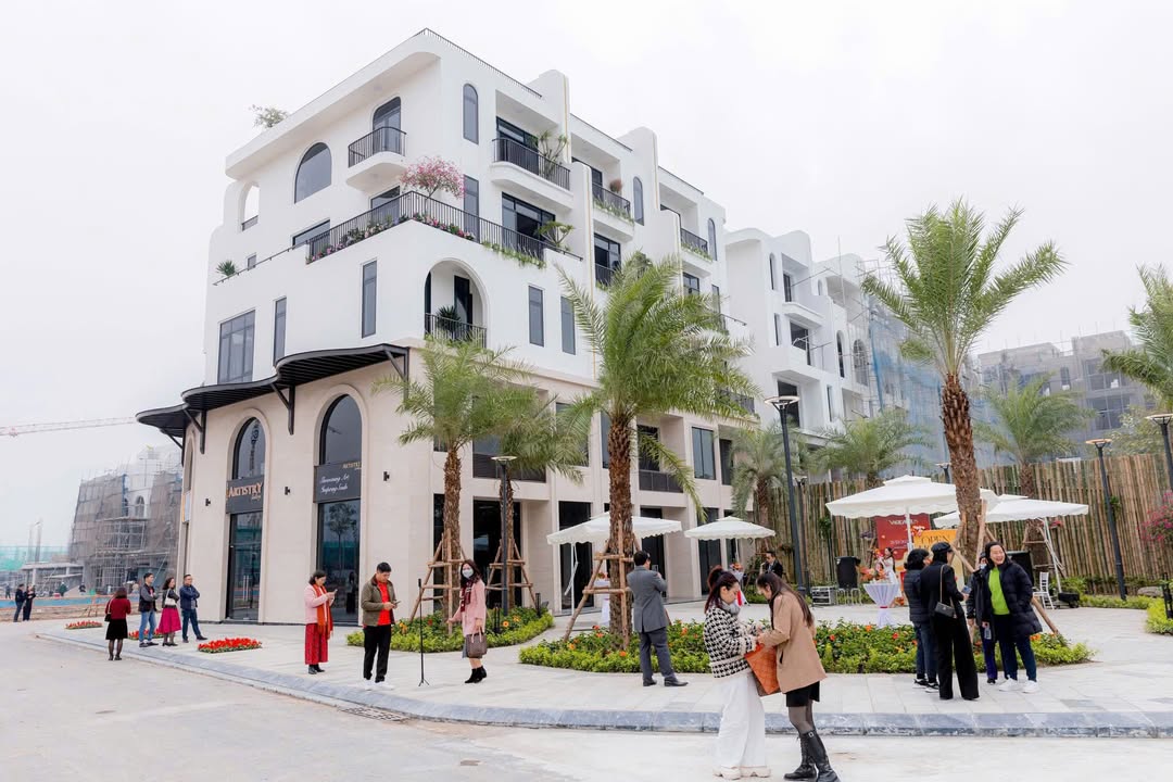 Nhà phố 6 tầng tại Văn Giang 136m² giá 17 tỷ - Đầu tư sinh lời bền vững!