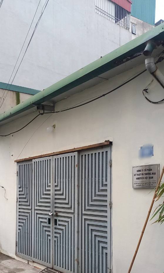 Nhà mặt phố Hồng Tiến Long Biên 40m² giá 19.4 tỷ - Kinh doanh đỉnh cao!