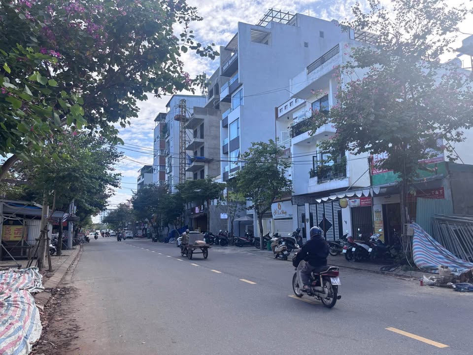 Đất nền mặt tiền Mai Thúc Lân, Đà Nẵng 137m² giá 30 tỷ - Tiềm năng đầu tư sinh lời cao!