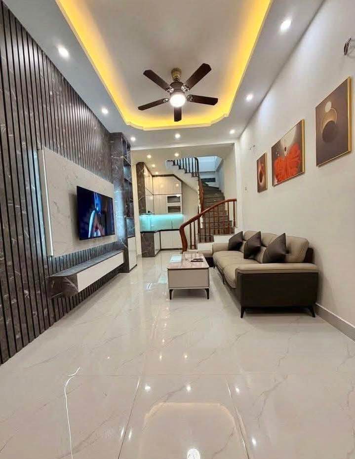 Nhà phố Trần Cung, Bắc Từ Liêm 36m² giá 8 tỷ - Full nội thất, ô tô đỗ cửa!