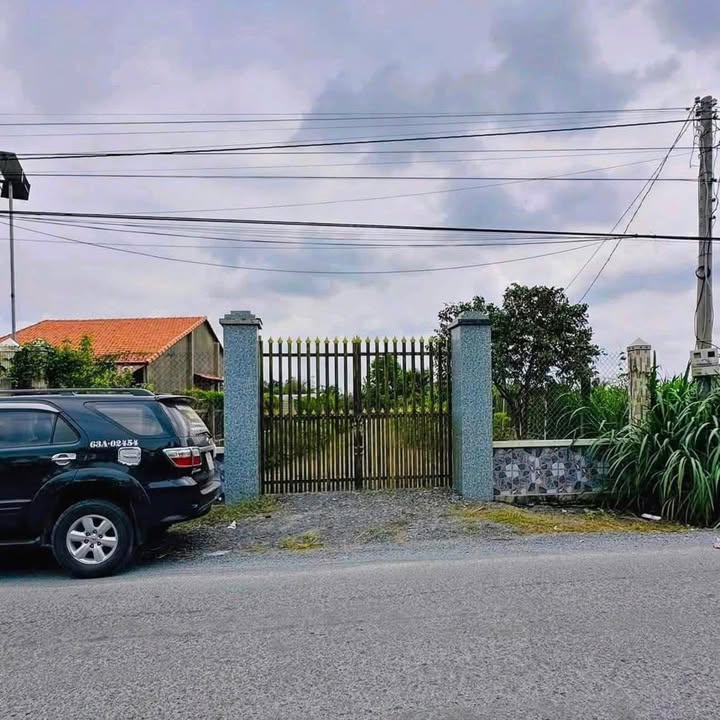 Đất nở hậu chữ L 1829m², Huyện 09, Gò Công Tây - Giá chỉ 2.5 tỷ!