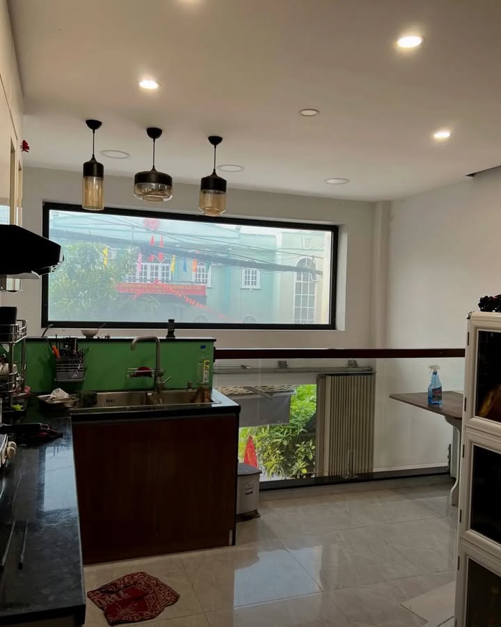 Nhà Mặt Tiền Lê Lợi, Quy Nhơn 26m² giá 4 tỷ - Sổ đỏ chính chủ, đầu tư sinh lợi!