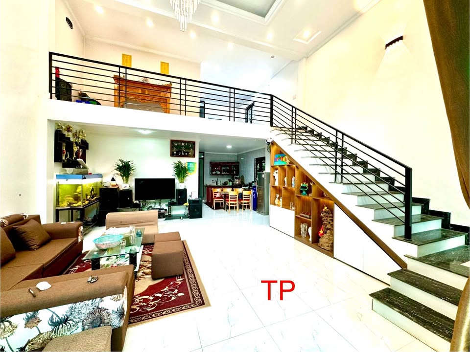 Nhà riêng phường Minh Khai, Hà Giang 93.12m² giá 2 tỷ - Không thể bỏ lỡ!