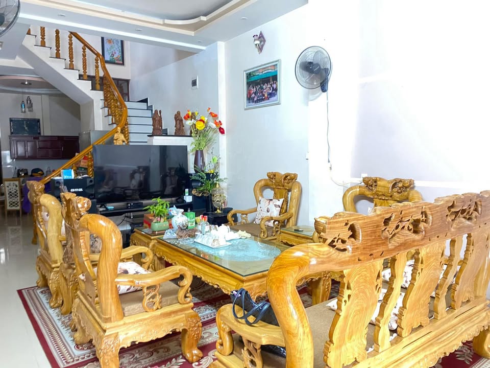 Nhà 3 tầng Minh Khai, Hà Giang 100m² - Cơ hội đầu tư hiếm có!
