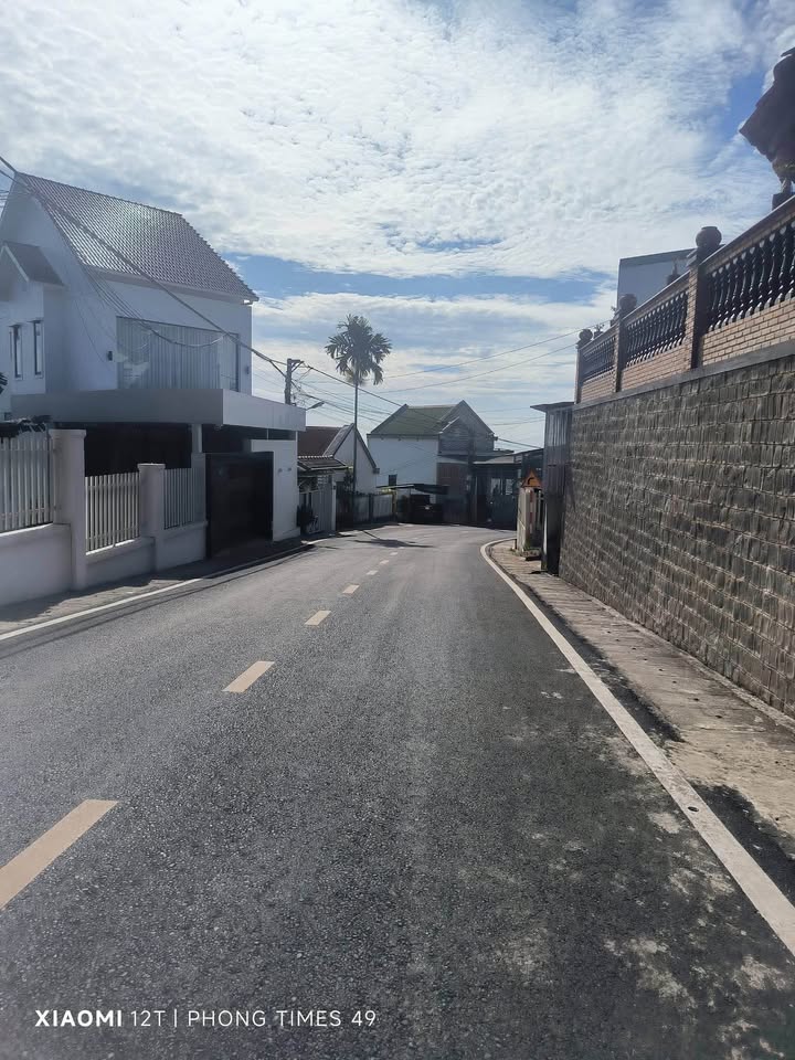 Đất bán Hẻm 221 Trần Quốc Toản Bảo Lộc 1530m² giá 15 tỷ - Góc 2 mặt tiền, đối diện bệnh viện!