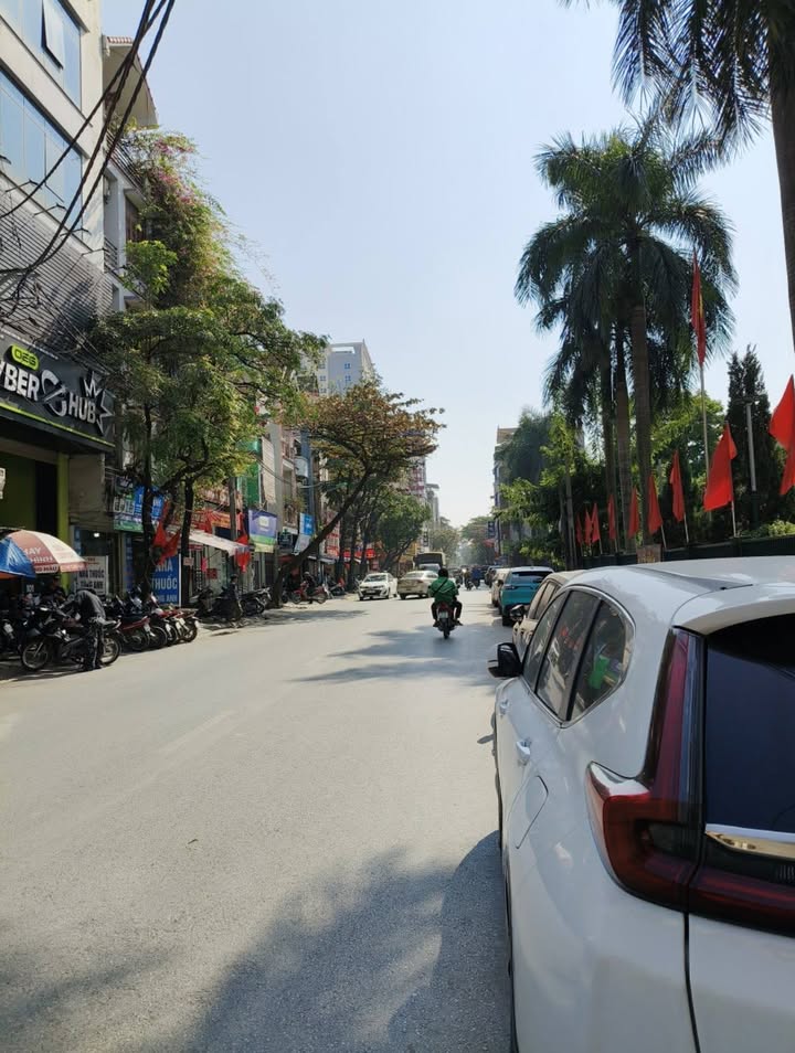 FrontHouse Văn Quán 35m² giá thỏa thuận - Kinh doanh đỉnh cao, ô tô qua nhà!