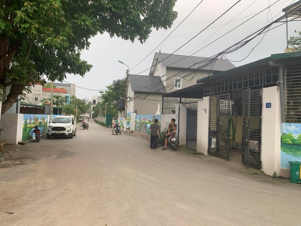 Nhà cấp 4 Định Trung Vĩnh Yên 100m² giá 3 tỷ - Kinh doanh tốt, sẵn ở ngay!