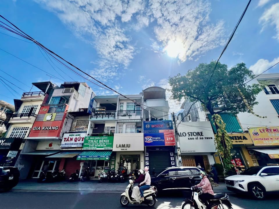 Nhà phố Ngô Gia Tự Nha Trang 69m² giá 13.4 tỷ - Cơ hội đầu tư hiếm có!