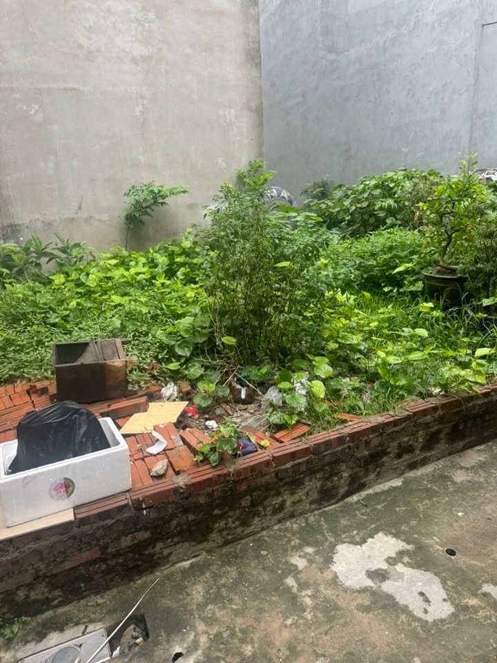 Đất Yên Nghĩa 48m² giá 6 tỷ - Gần bến xe và ga tàu điện!