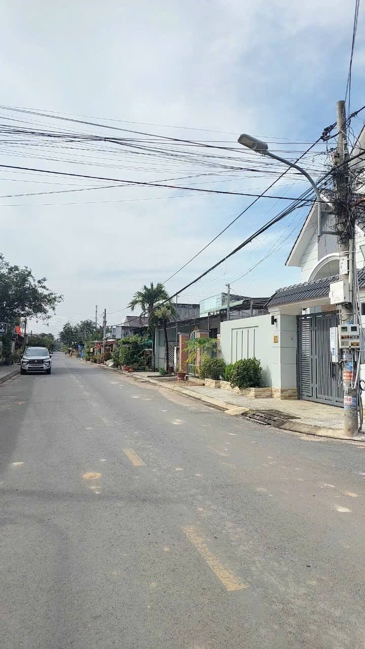 Đất thổ cư 122m² Hẻm 79 Đường CMT8 Phường Tân Ninh TP Tây Ninh - Giá chỉ 315 triệu!