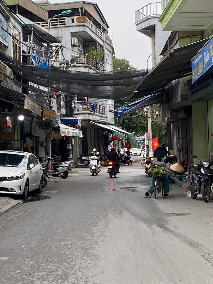 Nhà 2 tầng phường Lam Sơn, Thanh Hóa 69m² giá 3 tỷ - Ngõ ô tô vào tận nhà!