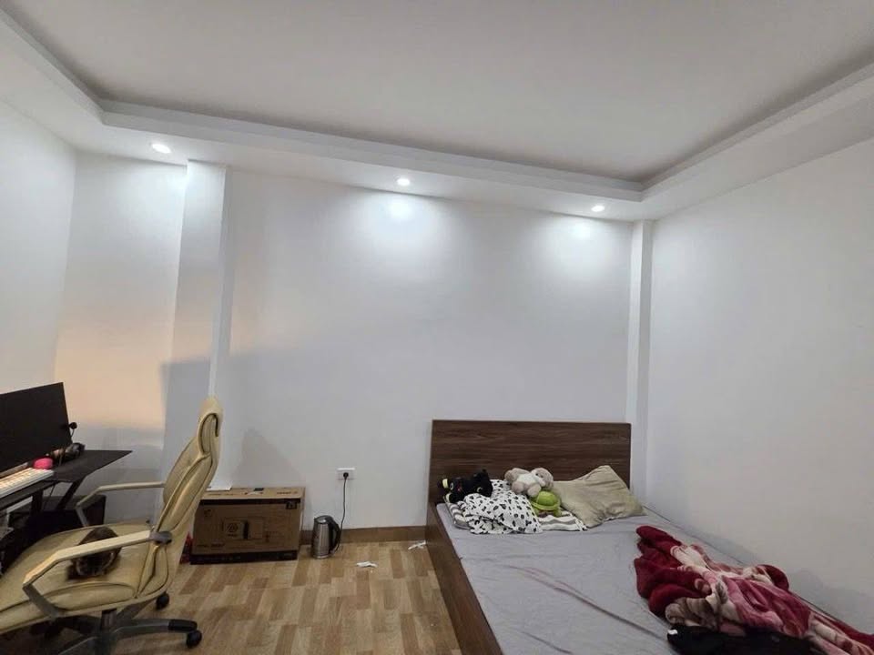 Nhà riêng Cát Linh Đống Đa 35m² giá 6 tỷ - Sẵn sàng ở ngay!