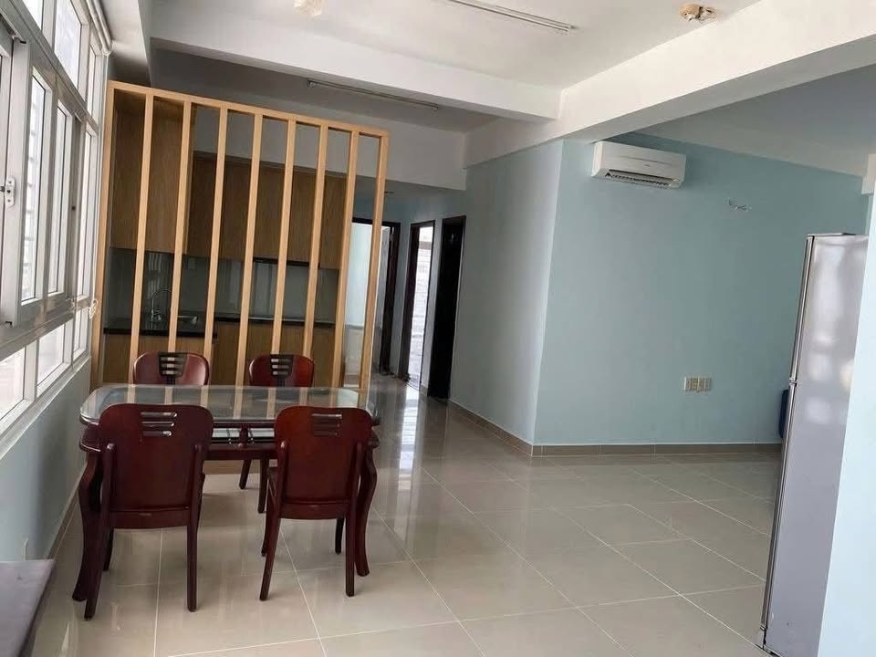 Căn hộ chung cư Phú Đạt Bình Thạnh 82m² giá 14 triệu - Full nội thất, sẵn sàng vào ở!