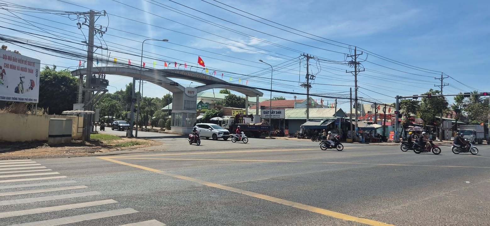 Đất nền KCN ĐX2 Đồng Xoài 130m² giá chỉ 700 triệu - Cơ hội đầu tư hấp dẫn!