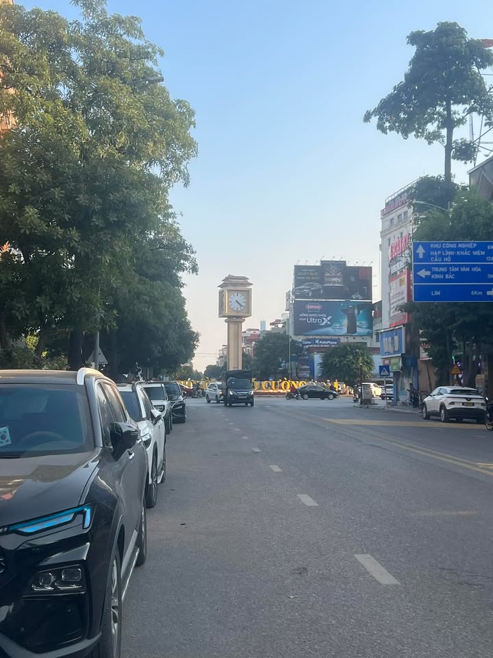 Nhà mặt tiền Nguyễn Trãi, Bắc Ninh 85m² giá 15 triệu - Kinh doanh sầm uất ngay vị trí đắc địa!