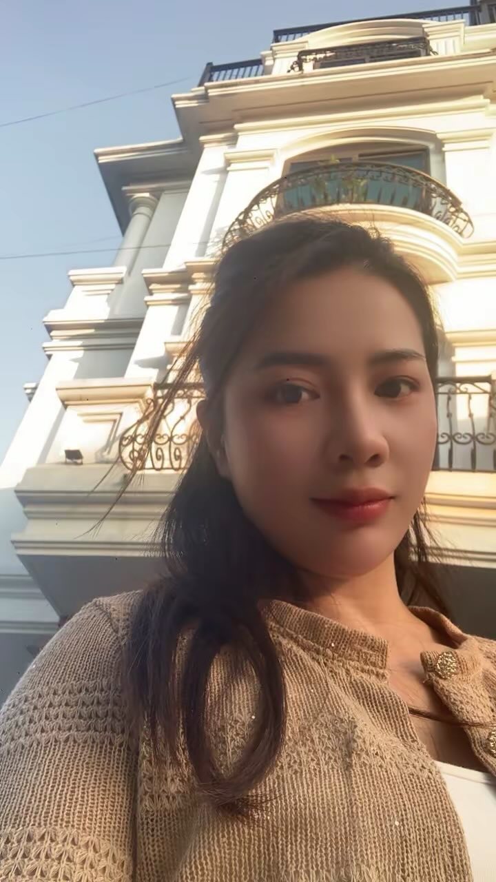 Toà lô góc 2 tầng Võ Cường 300m² giá 27 triệu - Thiết kế đẹp, khu sầm uất!