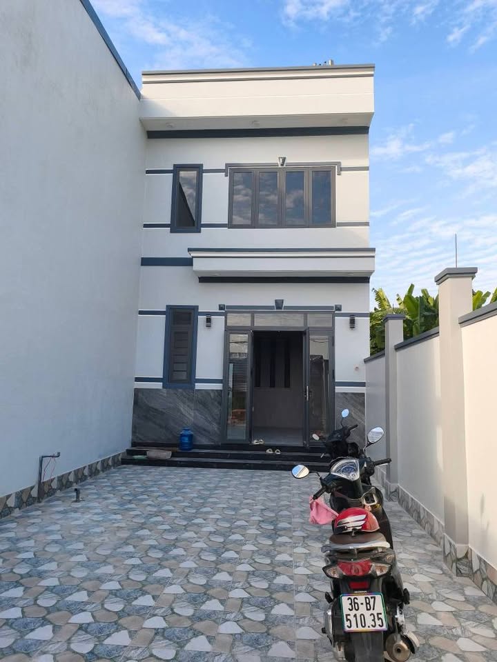 Nhà mới bán tại Tân Thông Hội, Củ Chi 110m² giá 2.85 tỷ - Thiết kế hiện đại, dọn vào ở ngay!