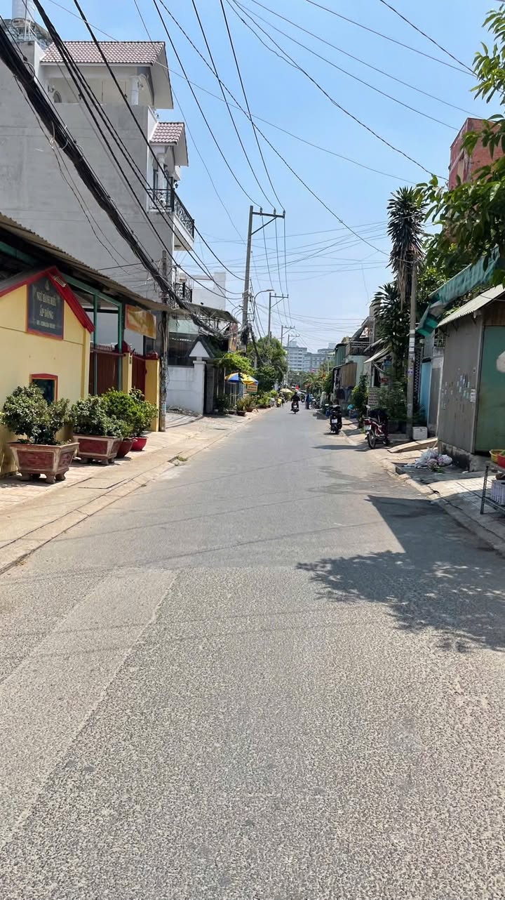 Đất Linh Xuân Thủ Đức 42m² giá 2.35 tỷ - Sẵn thu nhập từ 3 phòng trọ!