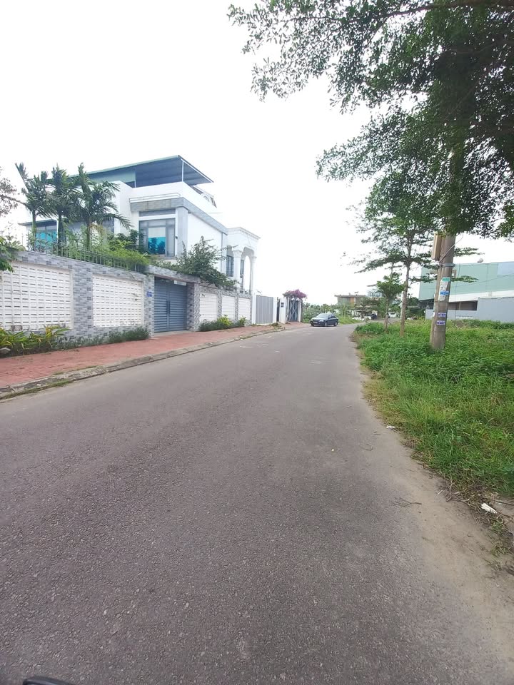 8 Lô Đất Nhơn Phú Giá Từ 1.35 Tỷ - Vị Trí Đẹp, Không Ngập Nước