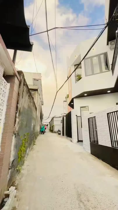 Nhà 2 mặt kiệt ô tô Trường Chinh, 83m² giá 4.85 tỷ - Không gian sống đẳng cấp!