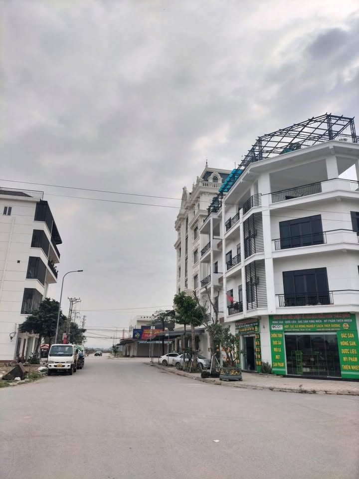 Đất nền TDP Hương - Tân An, Bắc Giang 100m² giá 3 tỷ - Tiện ích đầy đủ, ô tô vào tận nơi!