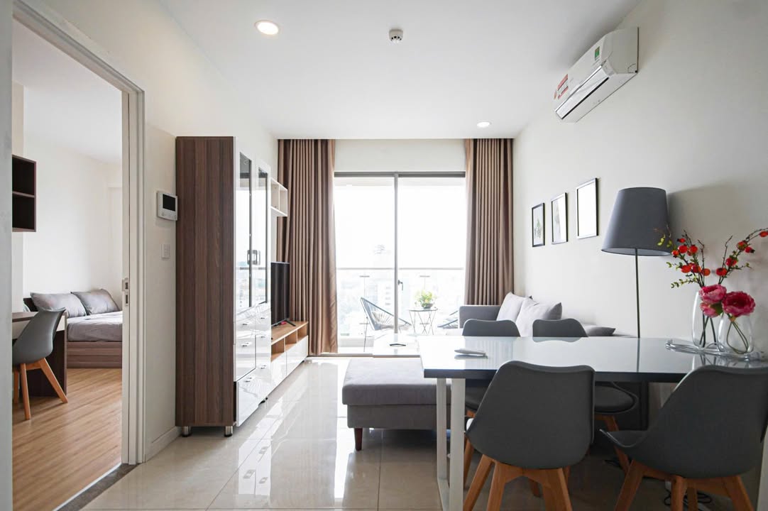 Căn hộ Millennium Quận 4 2PN 2WC giá 2 triệu - View Bitexco tuyệt đẹp!