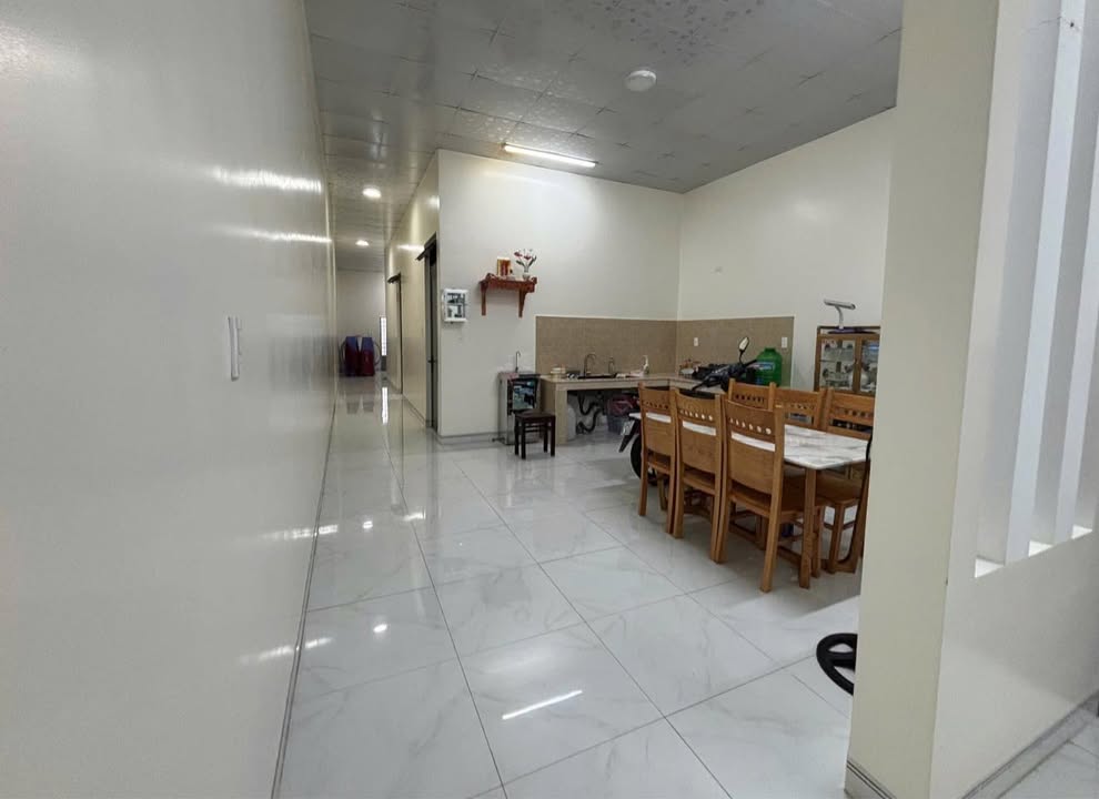 Nhà mới Hiệp Thạnh 213m² giá thỏa thuận - Ở ngay không cần sửa sang!