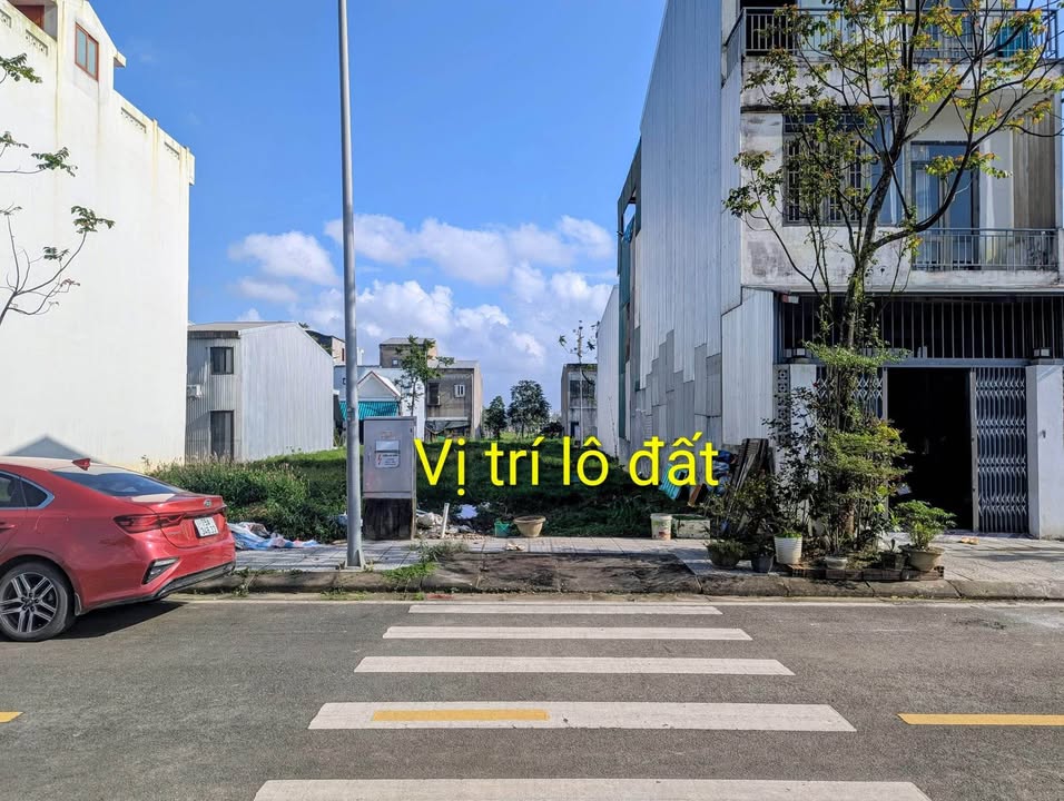 Đất nền Hương Sơ Huế 100.8m² giá 1 tỷ - View kênh thoáng đãng!