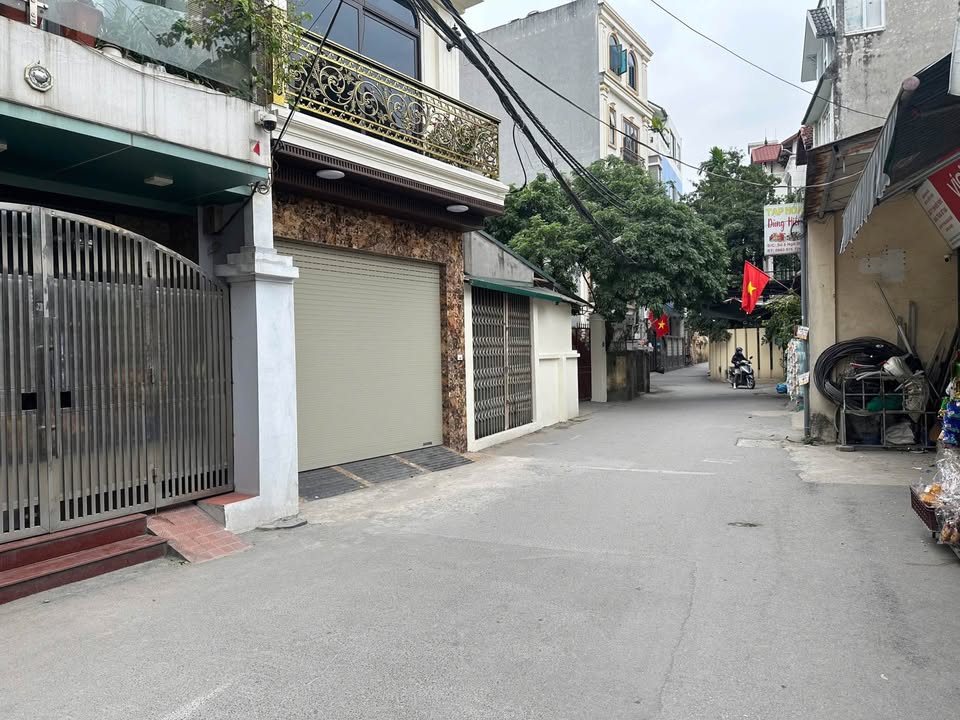 Nhà phố Xuân Đỉnh 60m² giá thỏa thuận - Ô tô vào nhà, lô góc thoáng sáng!