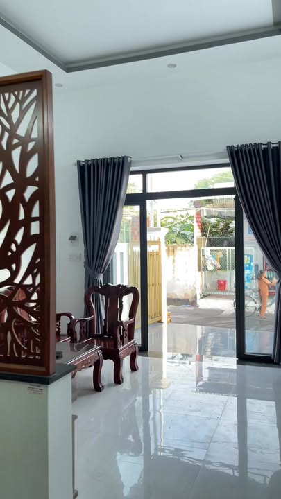 Nhà phố Long Hải 101m² giá 2.25 tỷ - Nhà mới đẹp, sẵn nội thất!