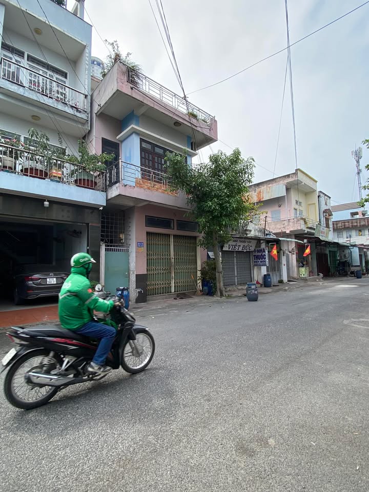 Nhà cấp 4 KDC Bình Hòa, Thuận An 80m² giá 3.6 tỷ - Đường nhựa 8m thông thoáng