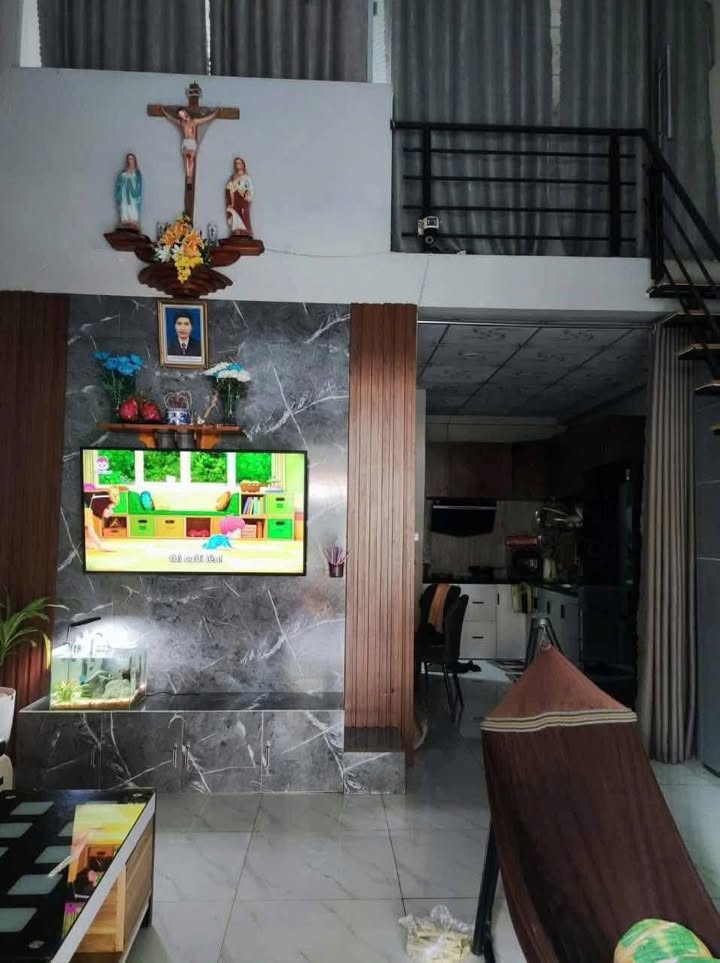 Bán nhà có gác lửng tại Long Bình Tân, Biên Hòa, Đồng Nai - Giá chỉ 990 triệu!