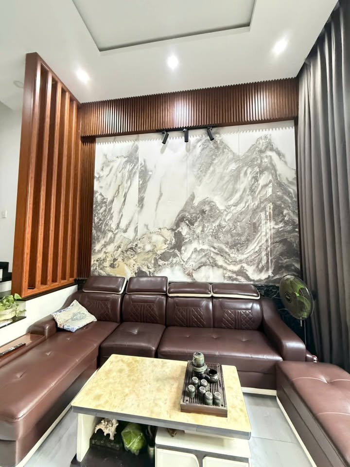 Nhà phố đường Tam Châu, Thủ Đức, 72m² giá 7.5 tỷ - Nội thất sang trọng, sẵn sàng ở ngay!