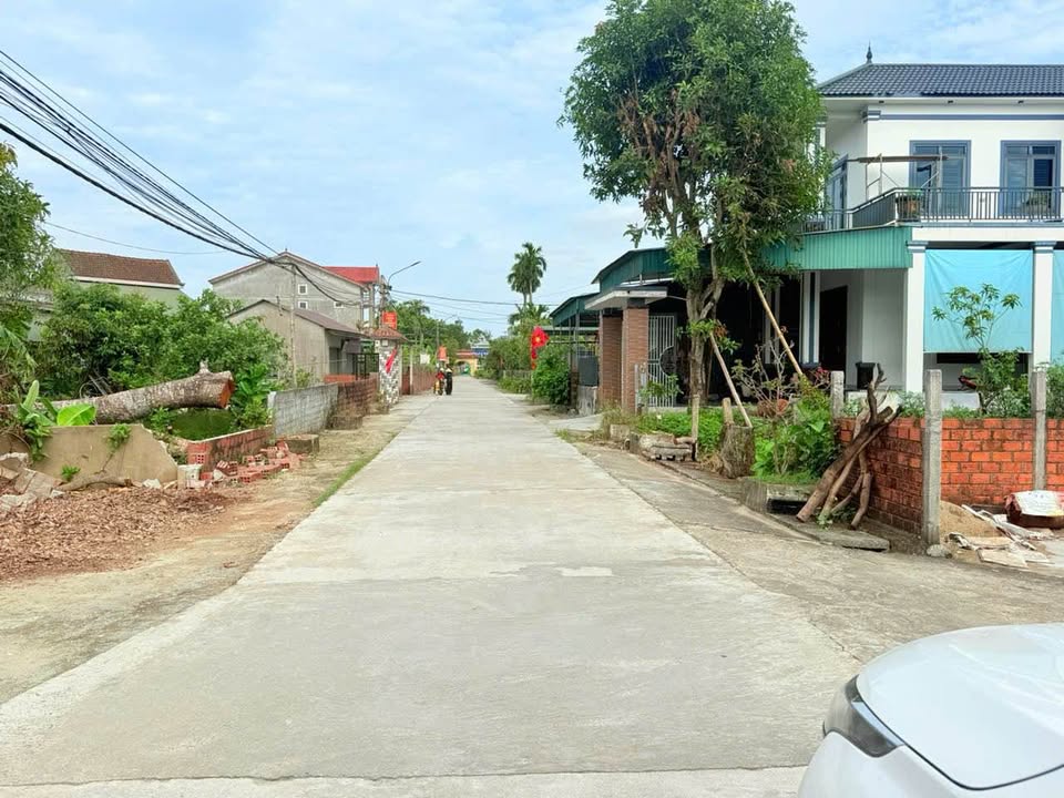 Đất nền TDP Tân Hòa, Hà Huy Tập 200m² giá 2 tỷ - Vị trí đắc địa chờ bạn đầu tư!