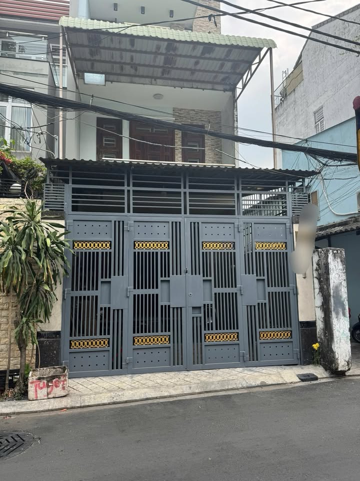 Nhà mặt tiền đường Tân Thành, phường Hòa Thạnh, quận Tân Phú - Giá chỉ 12.5 tỷ!