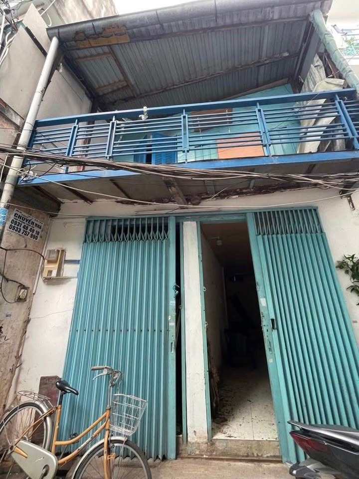 Nhà 3 tầng quận 10, 37m² giá 5.2 tỷ - Cơ hội đầu tư trung tâm!