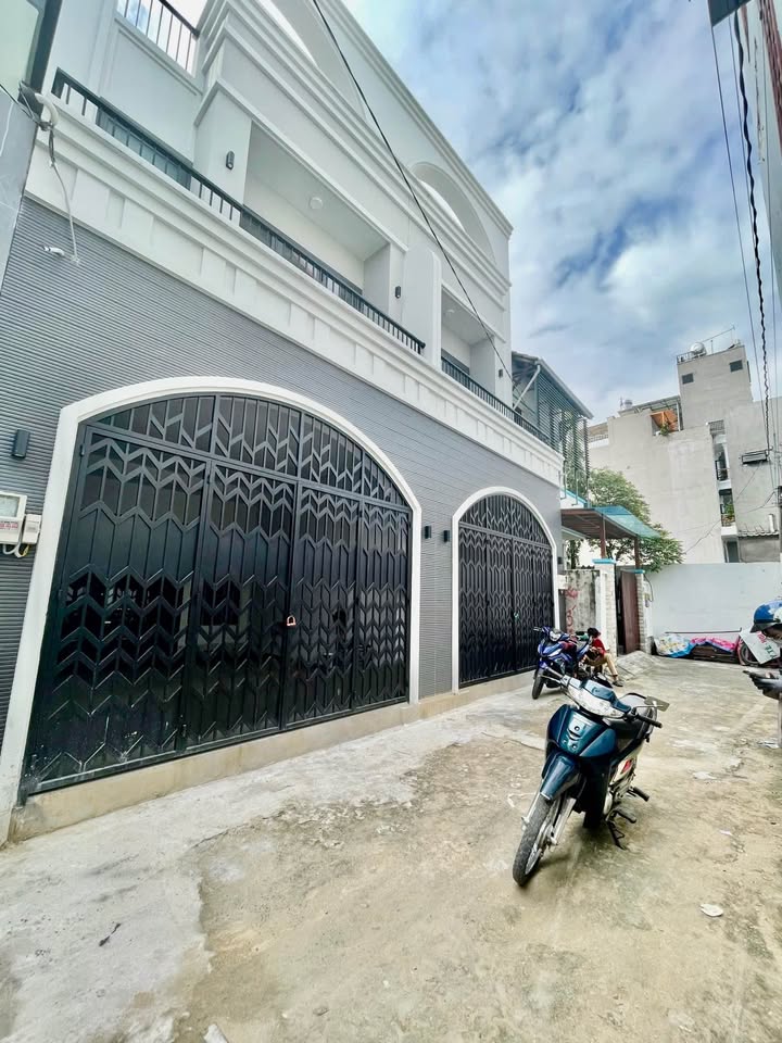 Căn liền kề Vạn Phúc City Thủ Đức 75m² giá 6.9 tỷ - Sẵn sàng ở ngay!