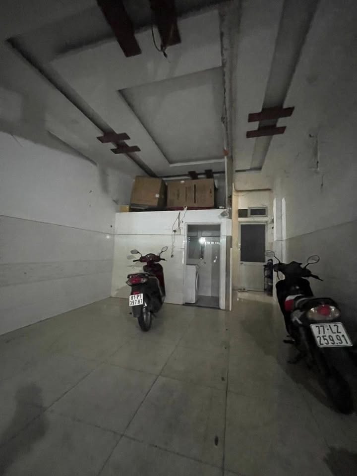 Nhà riêng quận 4, đường Tôn Đản, 75m² giá 6 tỷ - Công năng đầy đủ, tiện ích xung quanh