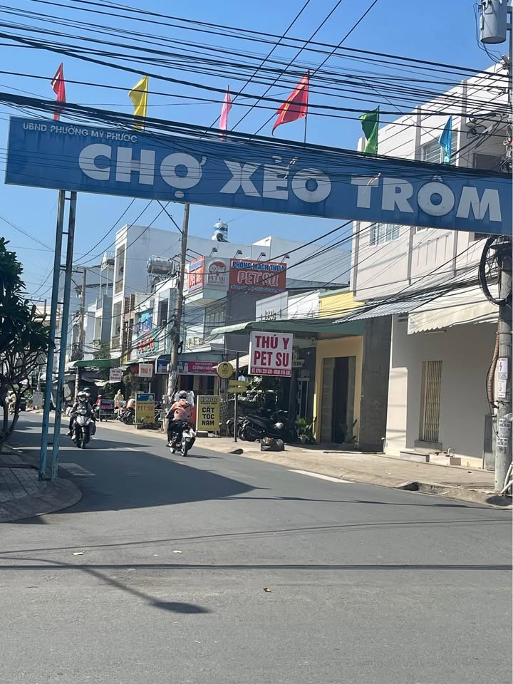 Nhà 1 trệt 1 lửng tại đường Trần Phú, An Giang 56m² giá 2 tỷ - Hướng Tây Bắc thoáng mát!