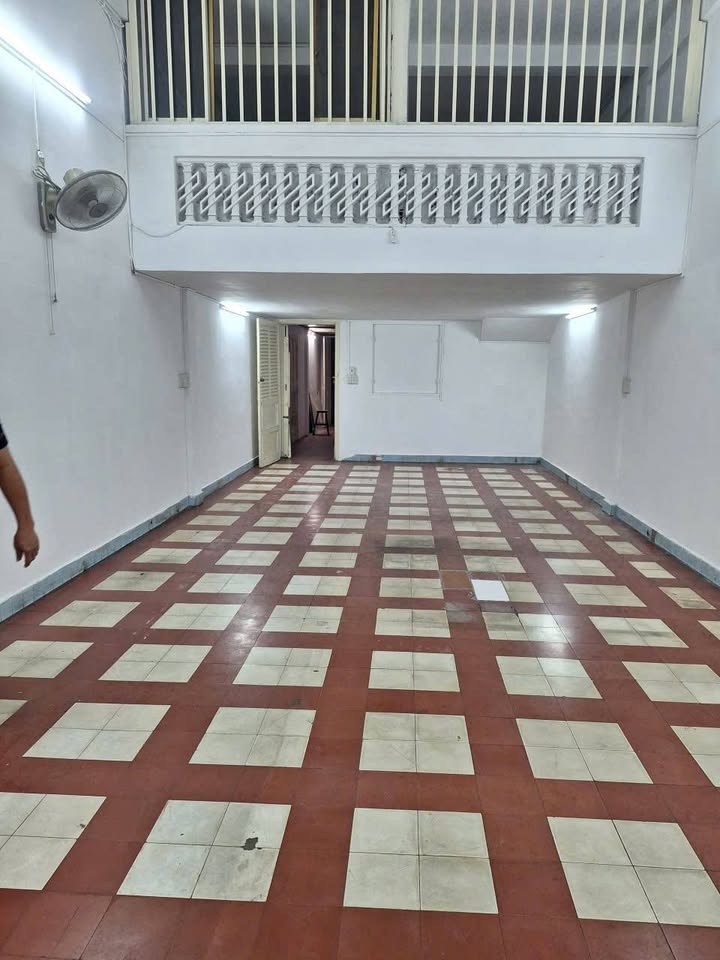 Căn hộ chung cư Tháp Mười, Q6 90m² giá 6 triệu - Phù hợp gia đình đông người!