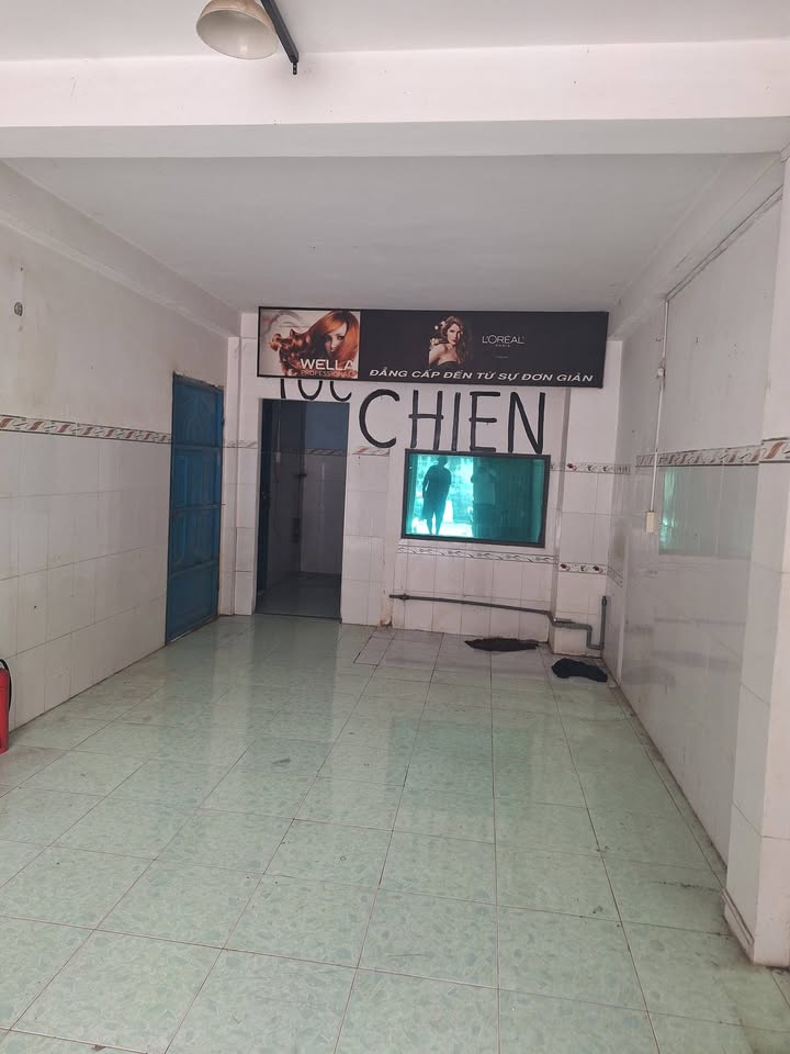 Nhà mặt tiền kinh doanh ấp 1, Sông Trầu, Trảng Bom 2PN giá chỉ 5 triệu/tháng