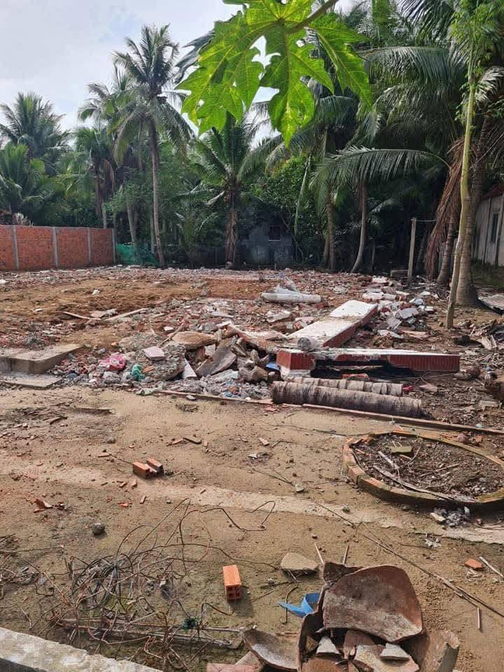 Đất thổ cư Bình Khánh Mỏ Cày Nam 608m² giá 2 tỷ - Cơ hội đầu tư hiếm có!