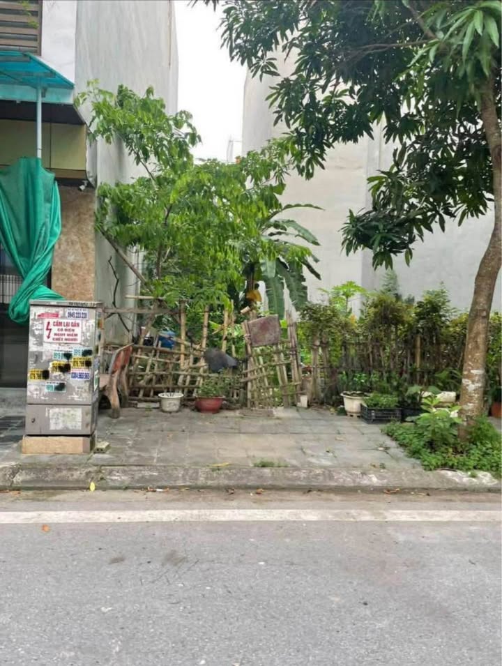 Đất nền khu đô thị dệt CL11 Nam Định 69.75m² giá 5.3 tỷ - Mặt tiền 4.5m, hướng Tây Nam