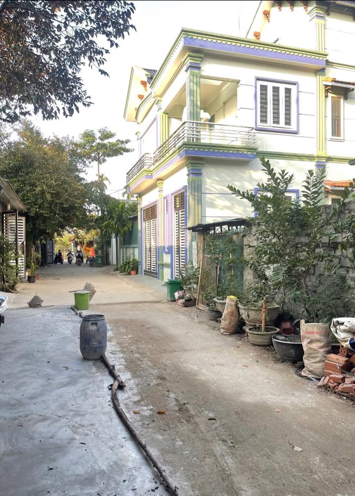 Đất Lõi Khu 5 Thị Trấn Lam Sơn 242m² giá 1 tỷ - Đầu tư sinh lời lý tưởng!