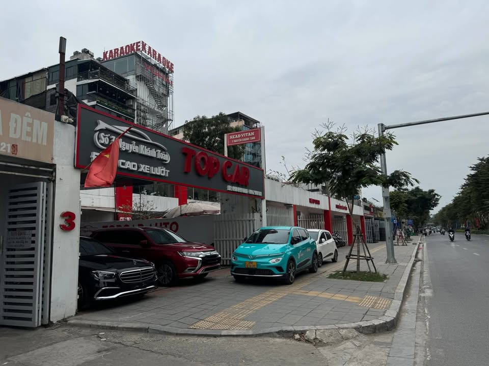 Cho thuê mặt phố Nguyễn Khánh Toàn 300m² giá thỏa thuận - Vị trí đắc địa cho kinh doanh