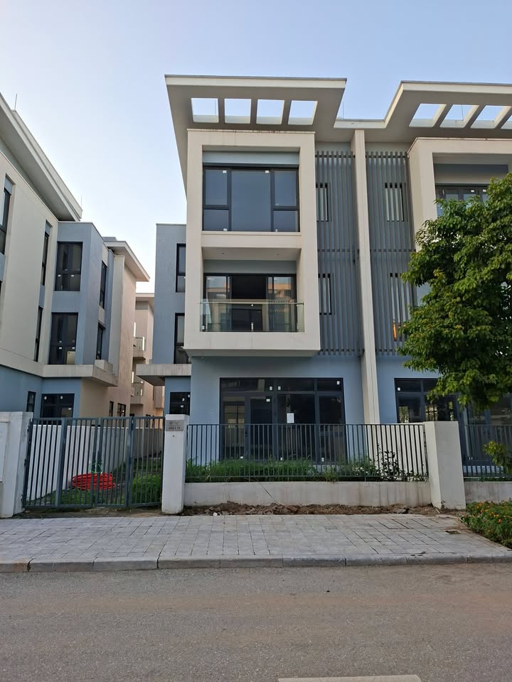 Biệt thự An Quý Villa, Hà Đông 180m² giá 37.5 tỷ - Lô áp góc, sổ đỏ chính chủ!