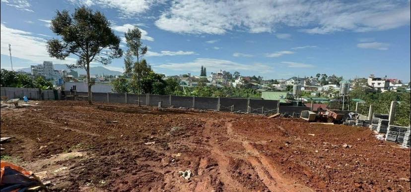 Đất thổ cư 200m² trung tâm Bảo Lộc 1000m² giá 9 tỷ - Đầu tư sinh lời!