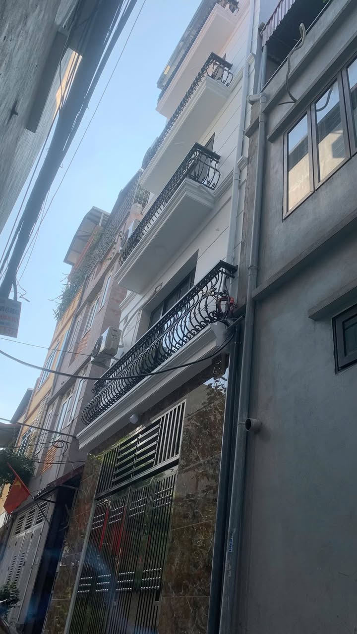 Cho thuê nhà nguyên căn 132 Thụy Phương 50m² giá 14 triệu - Nội thất mới tinh, đầy đủ tiện nghi!