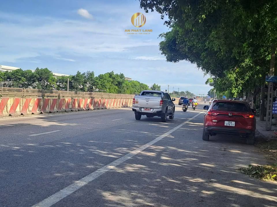 Bán lô đất Ninh Phong 150m² giá 3 tỷ - Vị trí đắc địa gần trường học!